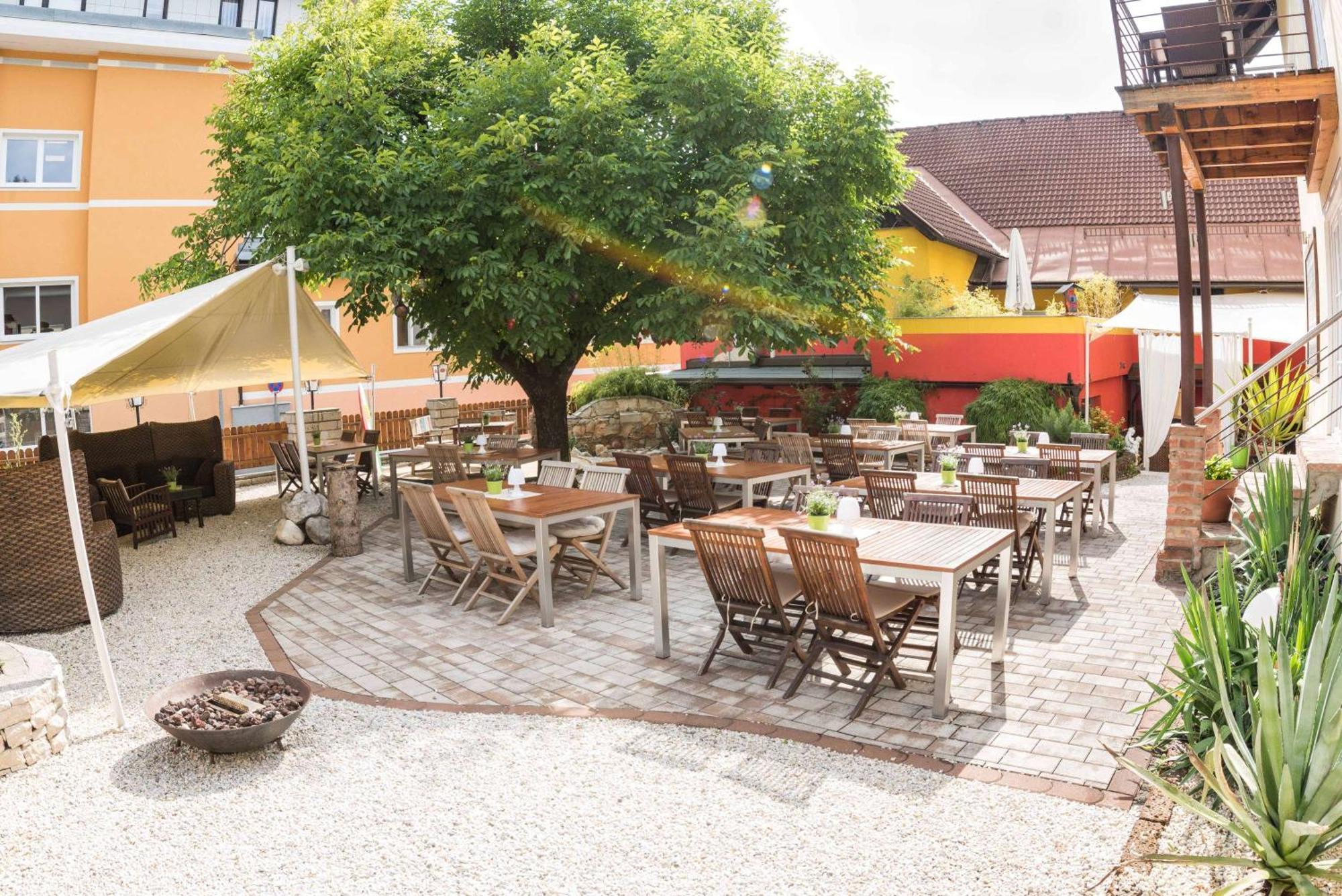 "Das Schlafzimmer" Erlebnis & Boutiquehotel - Ehemals Hacienda Mexicana Spittal an der Drau Eksteriør bilde